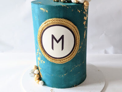 Corperate M Resturant Cake